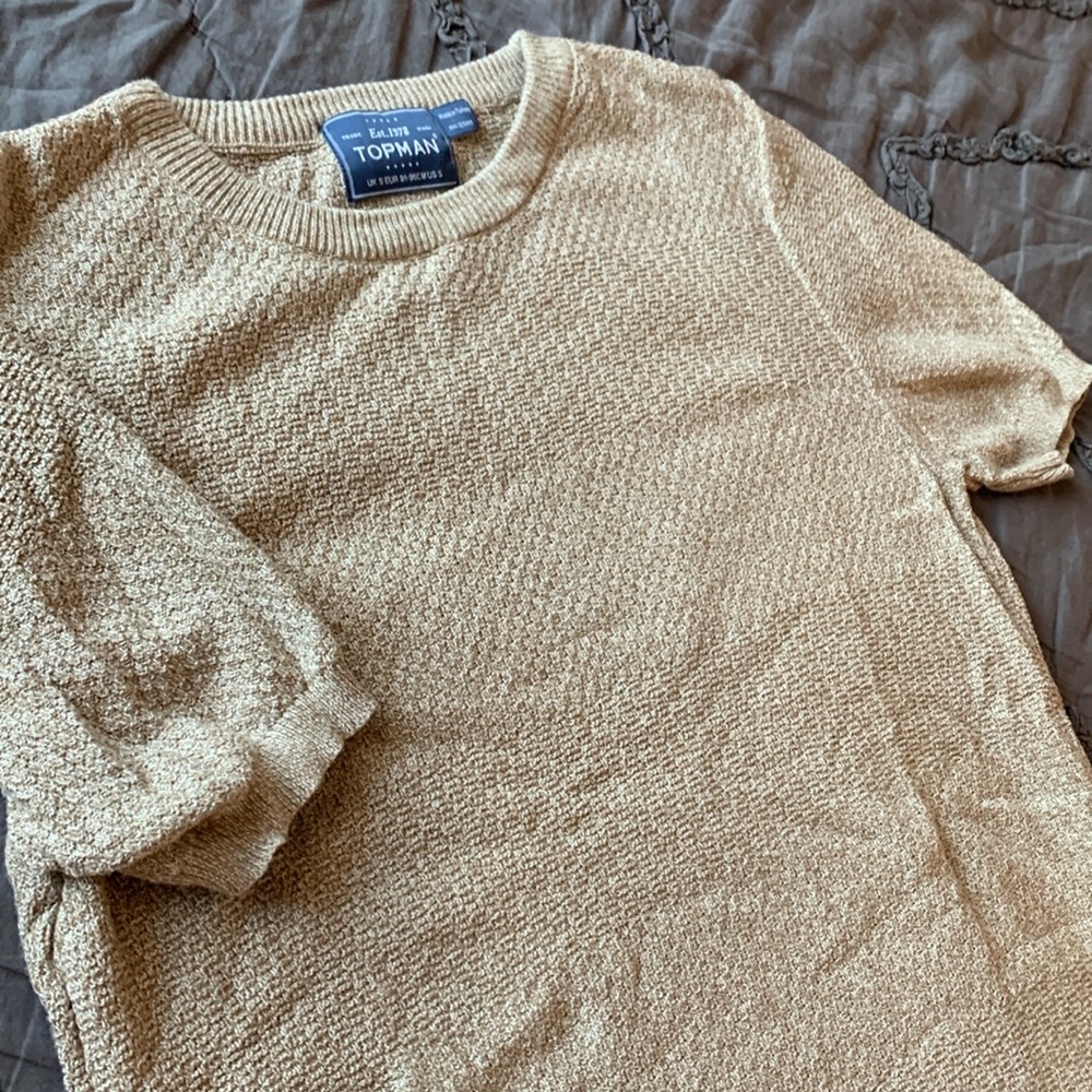 Lightly used topman tee, 100% cotton